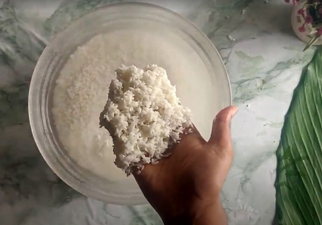 KHARA UDDINA KADUBU / SPICY LENTIL DUMPLINGS Recipe | Cook With Smile