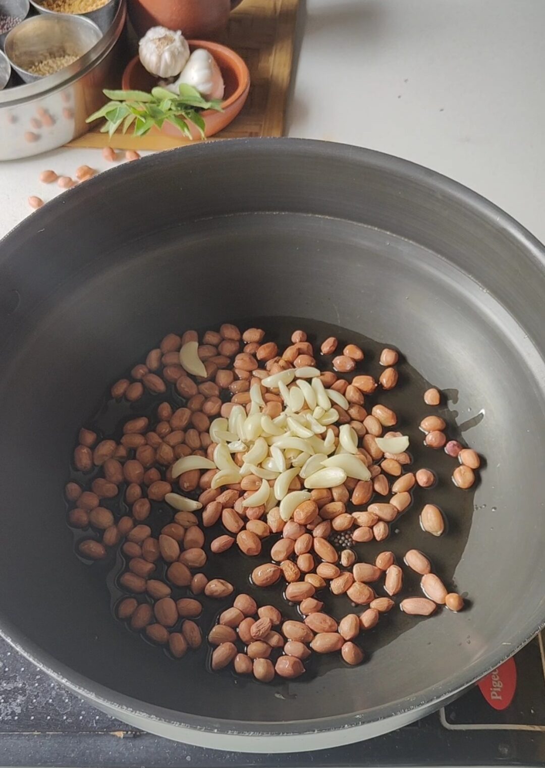 Spicy Puffed Rice Recipe | Murmura Chivda | Puri Oggarane | Masala ...