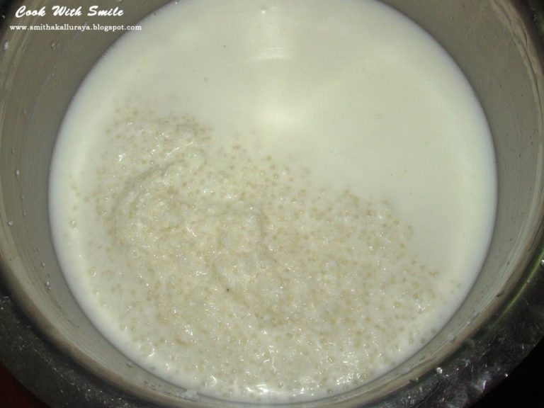 SABUDANA (SAGO) IDLI / SABAKKI IDLI / JAVVARISI IDLI Recipe