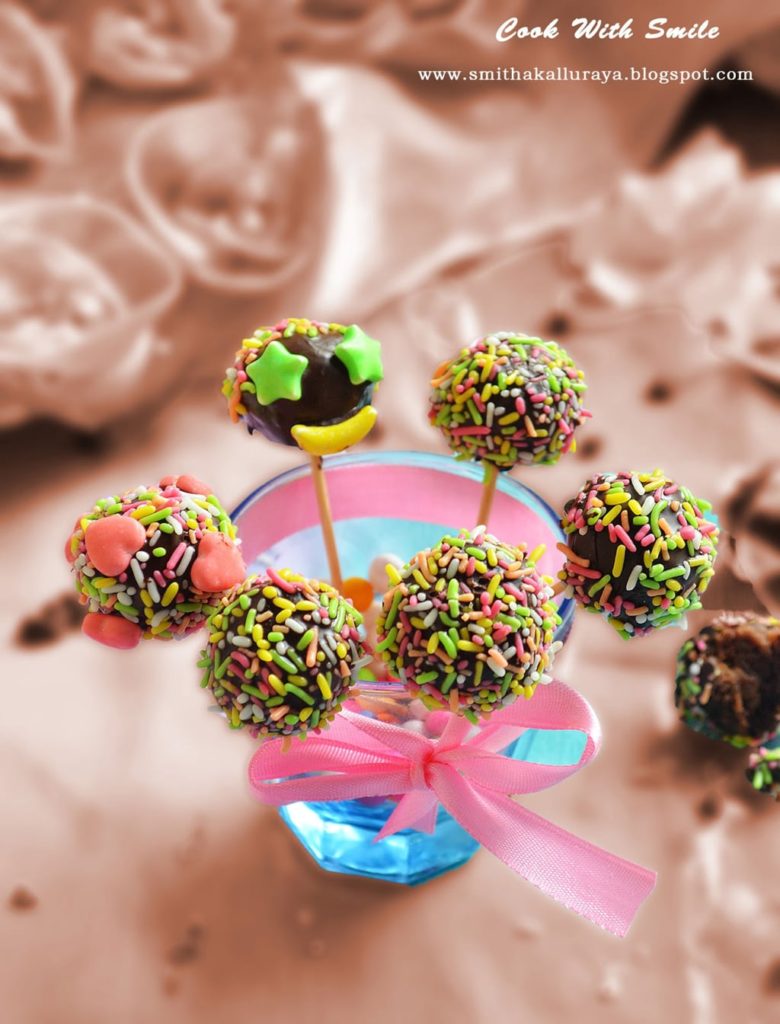 CAKE POPS / EASY CAKE POPS RECIPE - EASY KIDS PARTY FOOD | Cook With Smile