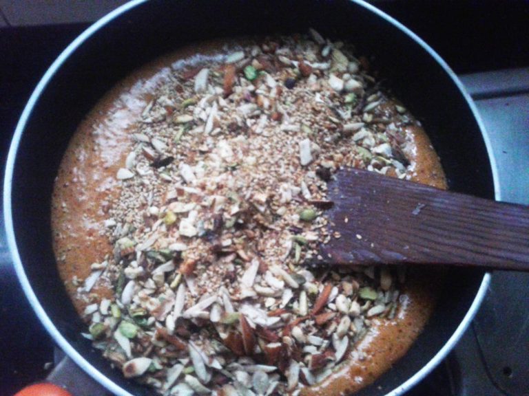 MIXED NUTS OR DRY FRUIT CHIKKI RECIPE/ MIXED NUTS BRITTLE Cook With Smile