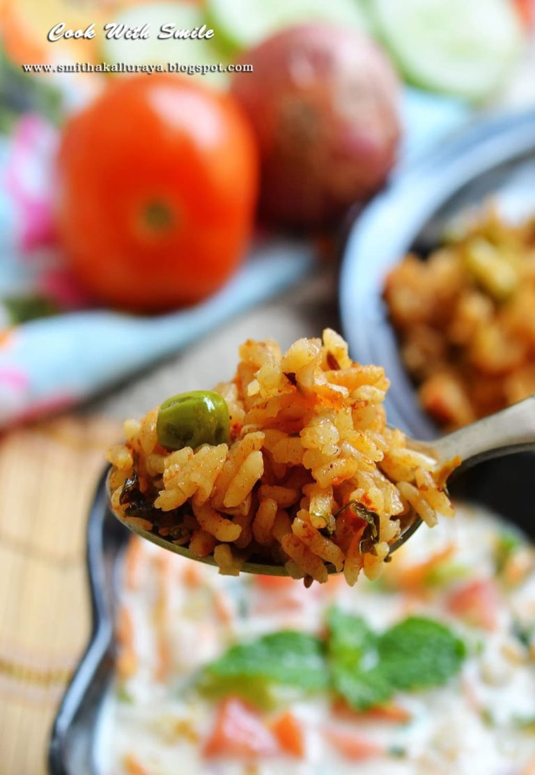 TOMATO RICE / TOMATO PULAO(PULAV)/ TOMATO BATH RECIPE | Cook With Smile