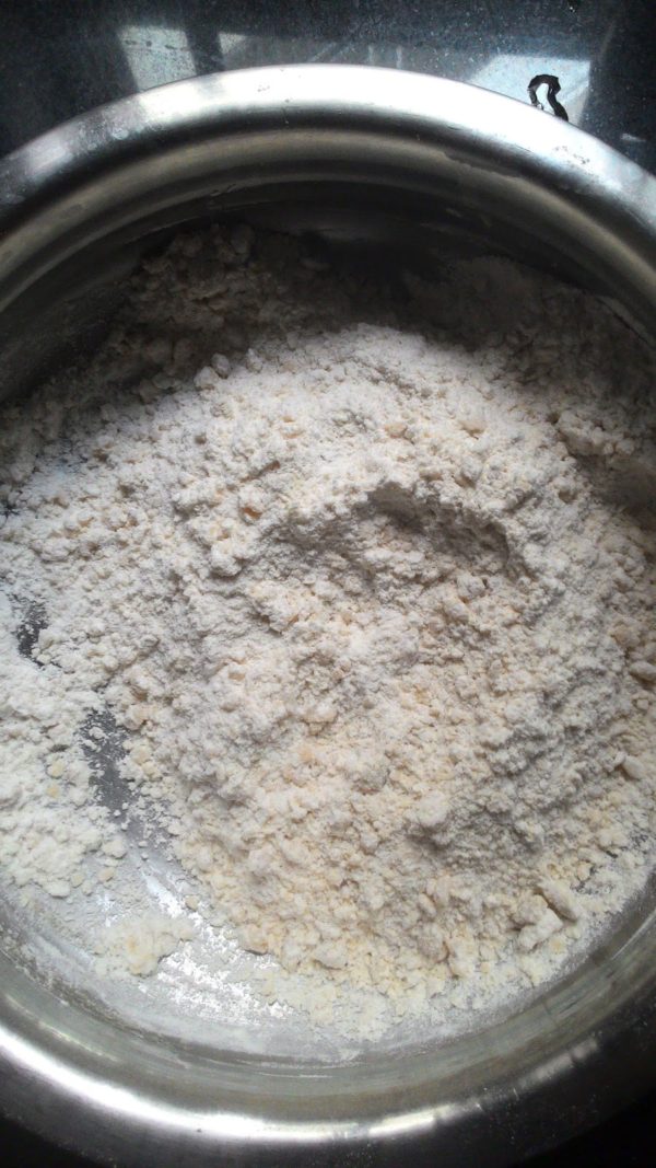 BAKERY STYLE BAKED NIPPATTU RECIPE / SAVORY ONION CRACKERS Cook With