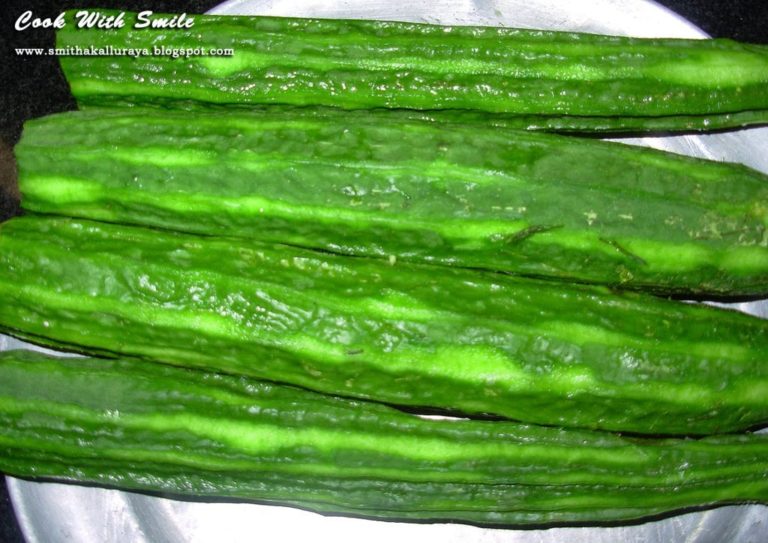 HEEREKAI DOSE / RIDGE GOURD DOSA Recipe Cook With Smile