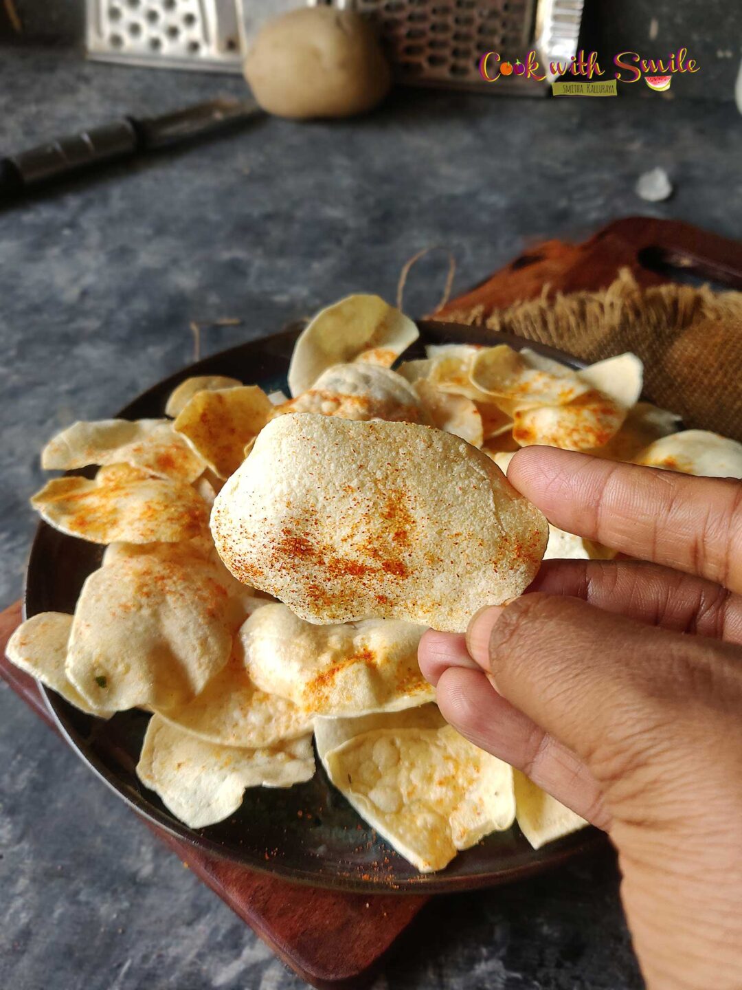 SUN DRIED POTATO CHIPS / HOW TO MAKE ALOO CHIPS