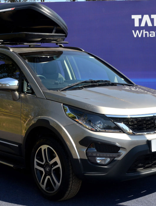 tata hexa
