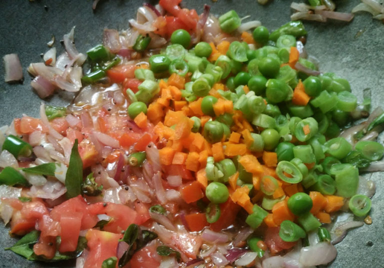 FOXTAIL MILLET UPMA / NAVANE UPPITTU / THINAI UPMA Cook with Smile