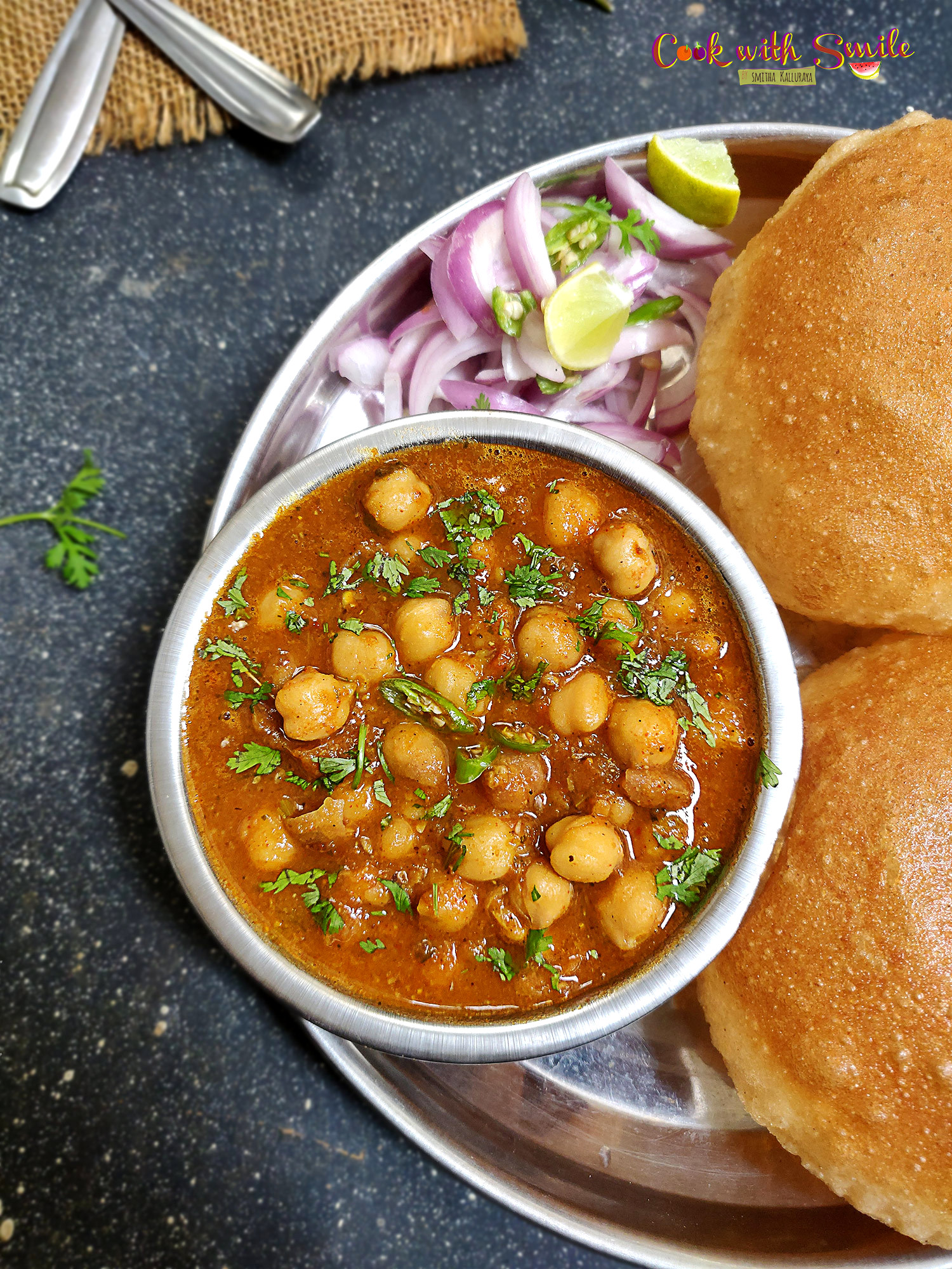 CHANA MASALA / CHOLE RECIPE / PUNJABI CHOLE - Cook with Smile